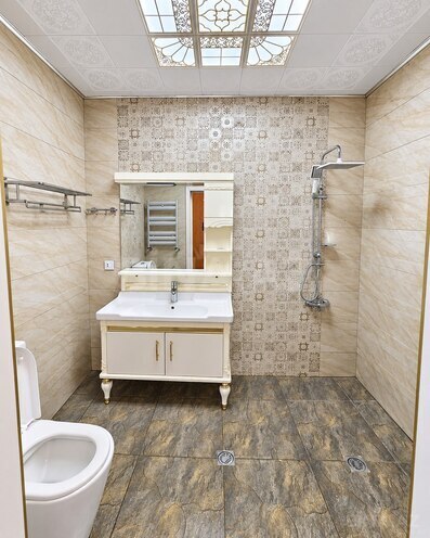 Продаётся 3-комн. новостройка 110 м², м. Низами, photo 9 from 17