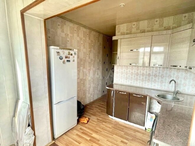 Satılır 2 otaqlı köhnə tikili 65 m², Qara Qarayev m., photo 13 from 18
