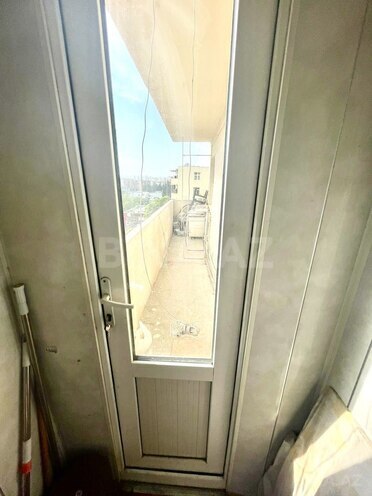 Satılır 2 otaqlı köhnə tikili 65 m², Qara Qarayev m., photo 10 from 18