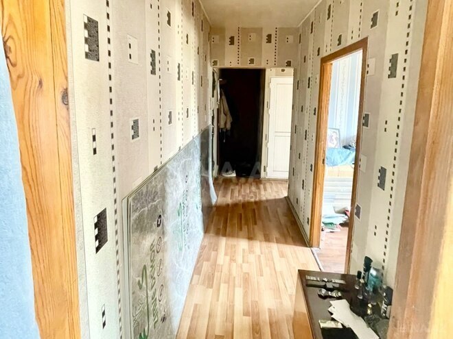 Satılır 2 otaqlı köhnə tikili 65 m², Qara Qarayev m., photo 14 from 18