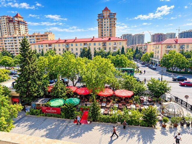 Satılır 2 otaqlı köhnə tikili 65 m², Qara Qarayev m., photo 8 from 18