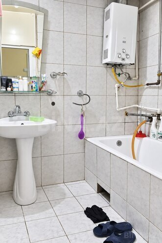 Продаётся 3-комн. вторичка 70 м², м. Мемар Аджеми, photo 10 from 14