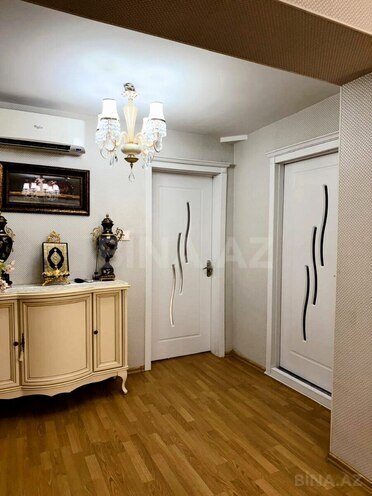 Продается 5-комн. вторичка 130 м², м. Иншаатчылар, photo 15 from 24