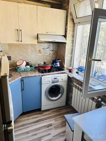 Satılır 2 otaqlı köhnə tikili 55 m², Hövsan q., photo 3 from 7
