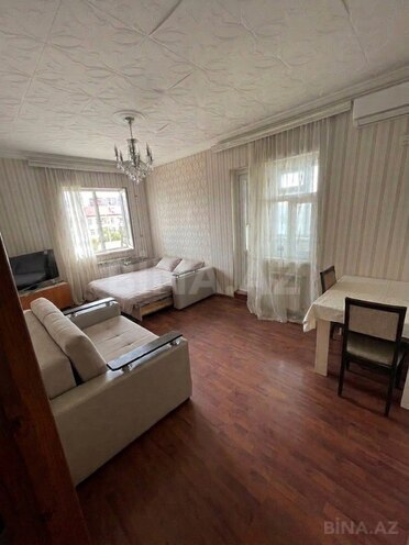 Продаётся 2-комн. вторичка 55 м², м. Кара Караев, photo 9 from 15