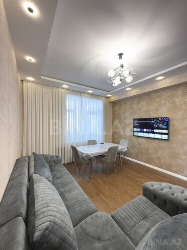 Сдаётся 2-комн. новостройка 80 м², пос. Бадамдар, photo 3 from 16