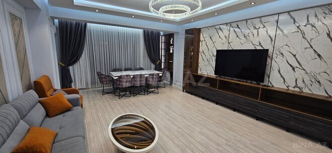 Сдается 4-комн. новостройка 180 м², м. Иншаатчылар, photo 3 from 12