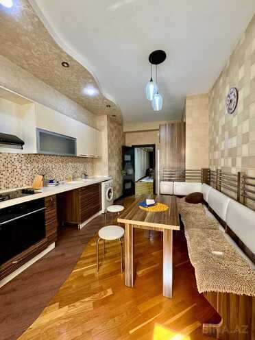 Сдается 3-комн. новостройка 120 м², м. Иншаатчылар, photo 11 from 15