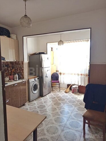 Satılır 2 otaqlı köhnə tikili 60 m², Qara Qarayev m., photo 4 from 11