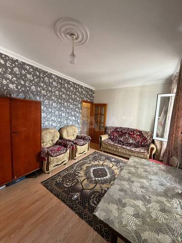 Satılır 2 otaqlı köhnə tikili 40 m², Qaraçuxur q., photo 3 from 8