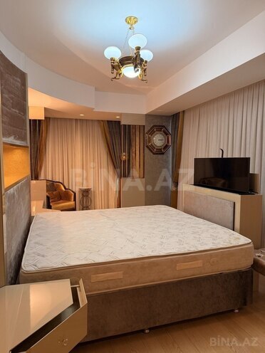 İcarəyə verilir 6 otaqlı yeni tikili 400 m², 28 May m., photo 16 from 18