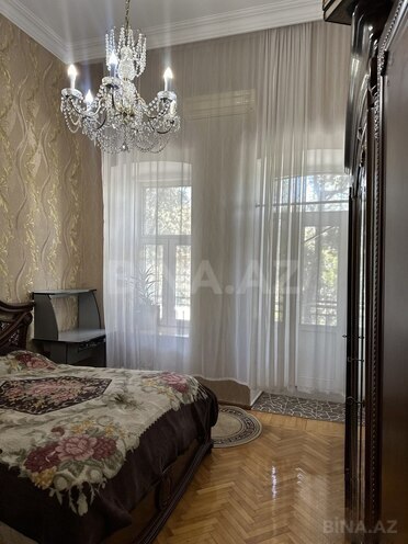 Продается 4-комн. вторичка 130 м², м. Ичеришехер, photo 10 from 22