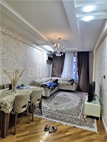 Продаётся 3-комн. новостройка 105 м², м. Нефтчиляр, photo 1 from 10