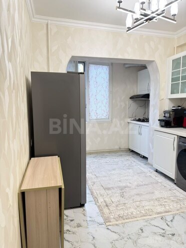 Продается 2-комн. вторичка 65 м², м. Иншаатчылар, photo 8 from 11