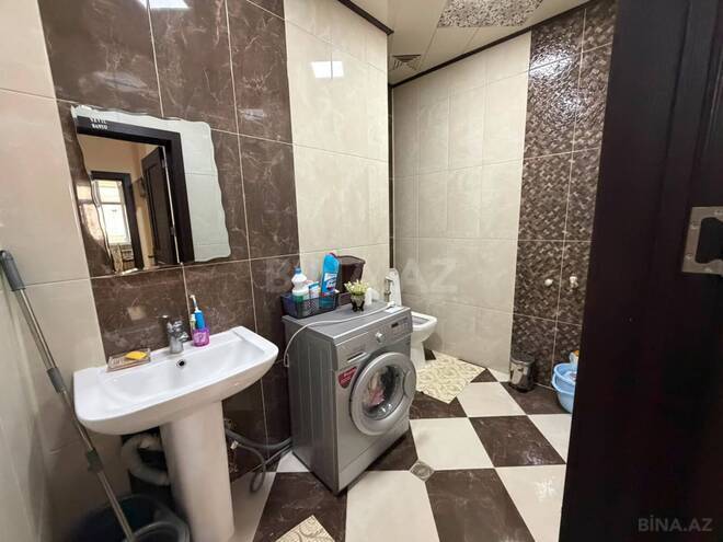 Продается 3-комн. вторичка 107 м², м. Нефтчиляр, photo 16 from 17