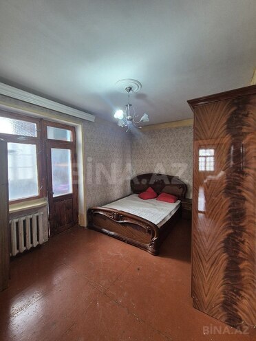 Satılır 3 otaqlı köhnə tikili 70 m², Azadlıq Prospekti m., photo 4 from 14
