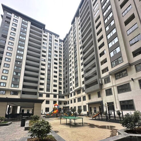 Сдаётся 2-комн. новостройка 100 м², м. 8 ноября, photo 1 from 15