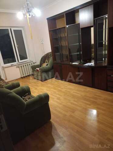 Сдаётся 3-комн. вторичка 63 м², м. Ахмедлы, photo 1 from 10
