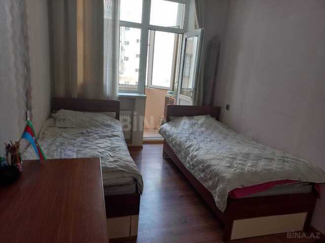 Продаётся 3-комн. новостройка 88 м², м. Нефтчиляр, photo 3 from 10