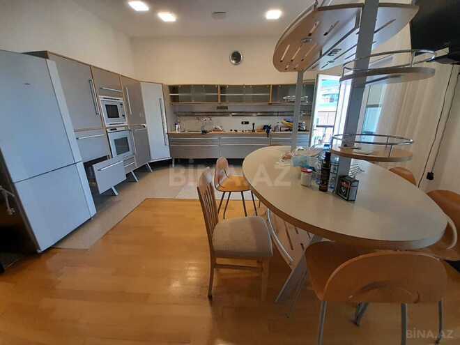 Сдаётся 5-комн. новостройка 320 м², м. Низами, photo 18 from 24