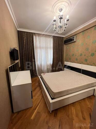 Продается 3-комн. новостройка 95 м², м. Нефтчиляр, photo 4 from 11