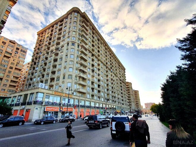 Satılır 3 otaqlı köhnə tikili 95.5 m², Nəriman Nərimanov m., photo 1 from 31