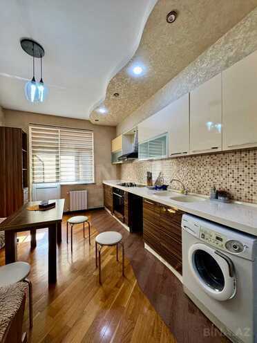 İcarəyə verilir 3 otaqlı yeni tikili 130 m², İnşaatçılar m., photo 8 from 14