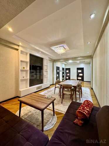 İcarəyə verilir 3 otaqlı yeni tikili 130 m², İnşaatçılar m., photo 1 from 14