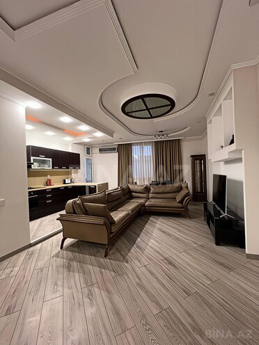 Сдаётся 4-комн. новостройка 135 м², Наримановский  р., photo 1 from 14