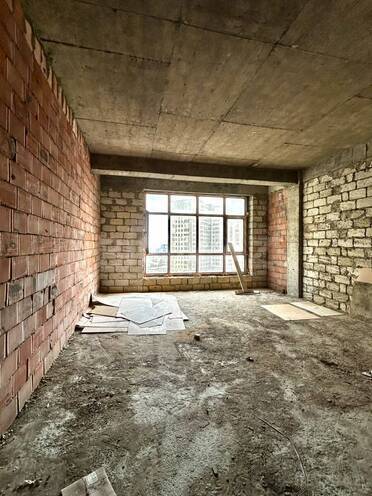 Satılır 3 otaqlı yeni tikili 122 m², İnşaatçılar m., photo 3 from 13