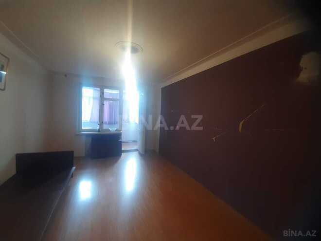 Сдаётся 3-комн. вторичка 70 м², м. 20 января, photo 3 from 13