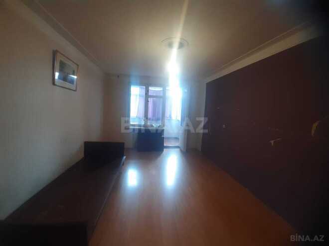 Сдаётся 3-комн. вторичка 70 м², м. 20 января, photo 4 from 13