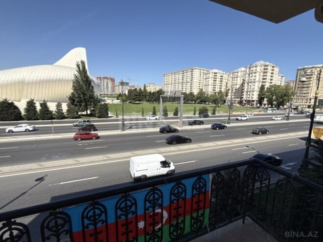 Продается 3-комн. вторичка 75 м², м. Нариман Нариманов, photo 1 from 13