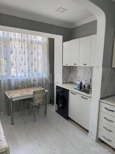 Сдаётся 2-комн. вторичка 70 м², м. Ази Асланов, photo 9 from 12