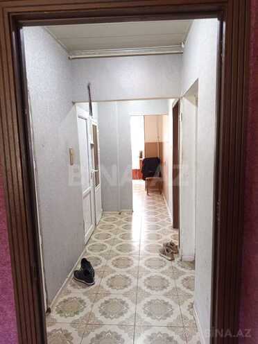 Продается 2-комн. вторичка 65 м², м. Кара Караев, photo 14 from 19