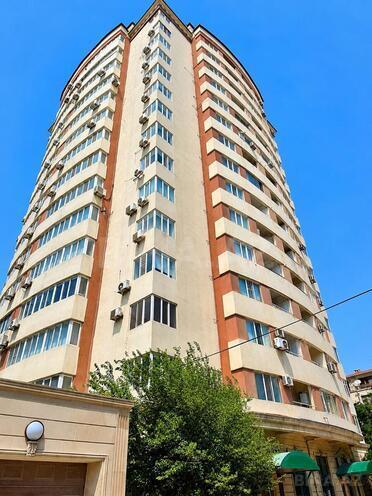 Satılır 4 otaqlı yeni tikili 220 m², Gənclik m., photo 1 from 31
