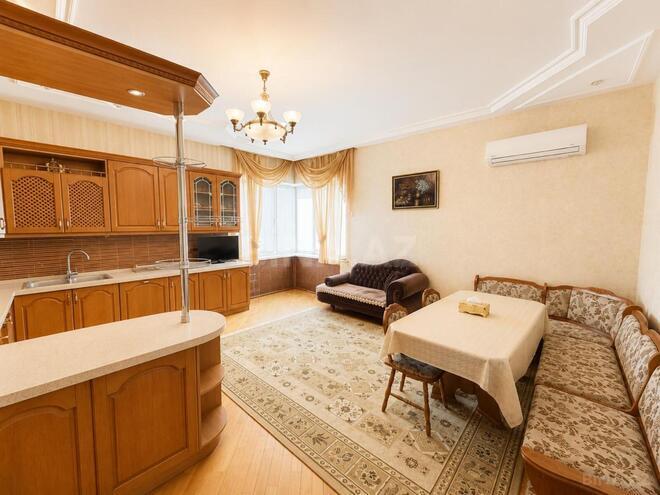 Satılır 4 otaqlı yeni tikili 220 m², Gənclik m., photo 11 from 31