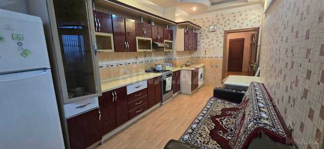 Сдается 3-комн. новостройка 130 м², м. Элмляр Академиясы, photo 5 from 14