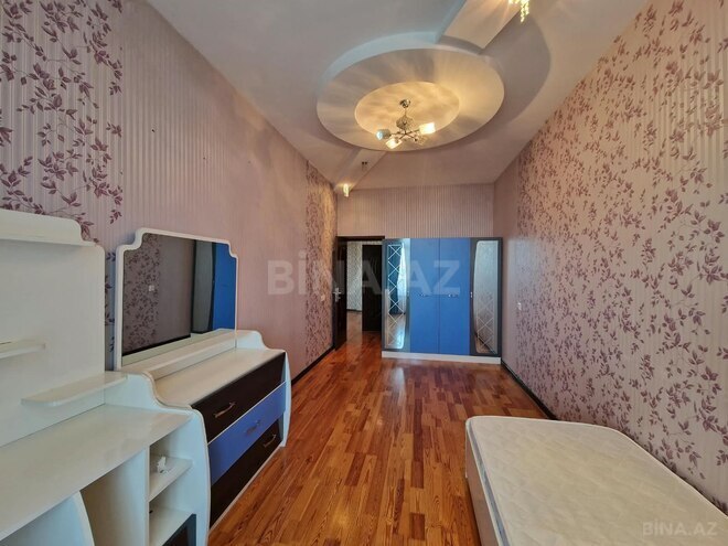 Продается 3-комн. новостройка 140 м², м. Нефтчиляр, photo 7 from 18