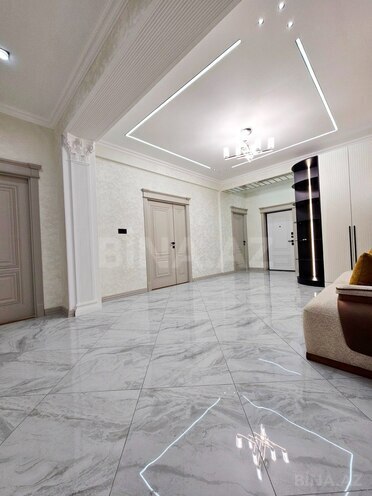 Продается 3-комн. новостройка 140 м², м. Нефтчиляр, photo 11 from 17