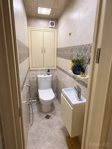 Satılır 3 otaqlı köhnə tikili 70 m², Gənclik m., photo 14 from 16