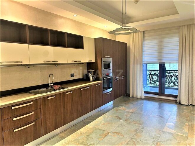 İcarəyə verilir 5 otaqlı yeni tikili 300 m², Nərimanov r., photo 11 from 19