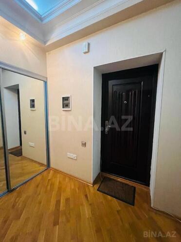 Продаётся 3-комн. вторичка 100 м², м. Ичеришехер, photo 9 from 12