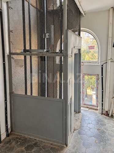 Satılır 2 otaqlı köhnə tikili 60 m², Nəsimi r., photo 26 from 27