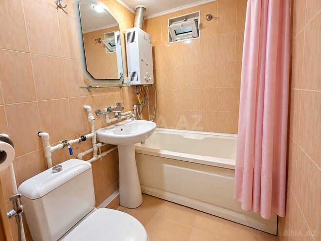 Сдается 3-комн. вторичка 85 м², м. Нефтчиляр, photo 9 from 13
