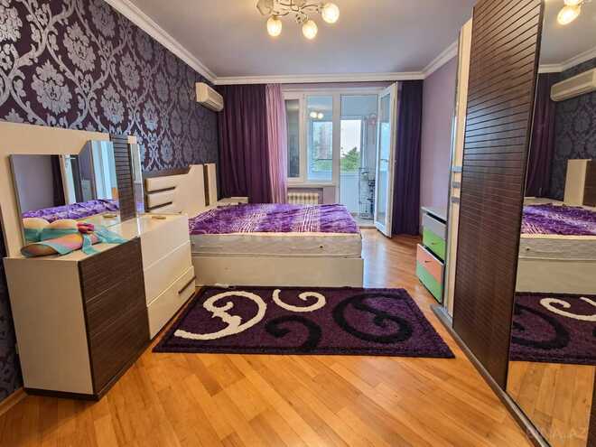 Сдается 3-комн. вторичка 85 м², м. Нефтчиляр, photo 4 from 13