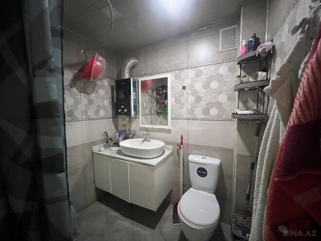 Продается 2-комн. вторичка 36 м², м. Кара Караев, photo 14 from 15