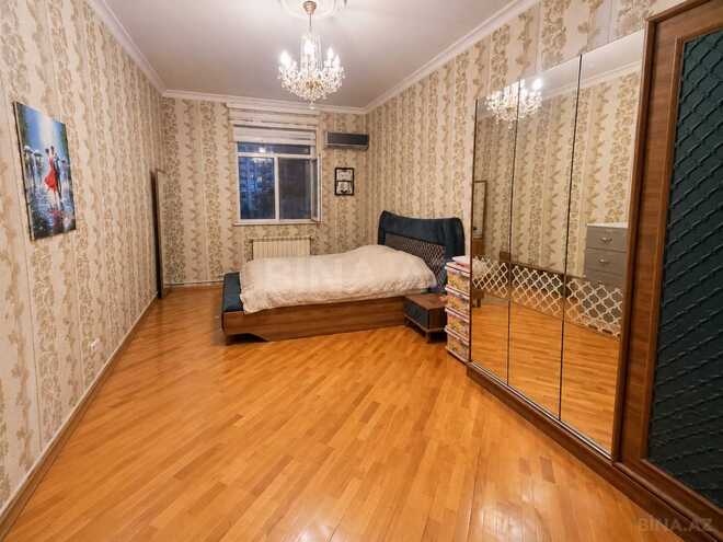 Сдаётся 3-комн. новостройка 110 м², м. Нефтчиляр, photo 4 from 11