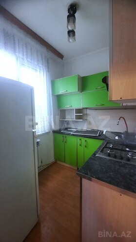 Satılır 2 otaqlı köhnə tikili 45 m², İnşaatçılar m., photo 11 from 14