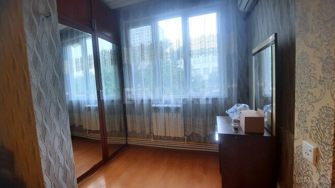 Satılır 2 otaqlı köhnə tikili 45 m², İnşaatçılar m., photo 6 from 14